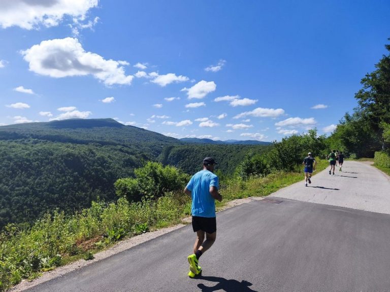 FOTO Trkači iz Đurđevca briljirali na Plitvičkom maratonu i Red Bullu 400 na Igmanu