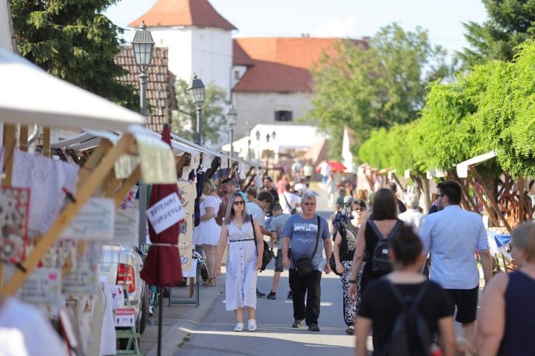 ISPROBAJTE DOMAĆE Gastroenološki doživljaj Podravine po promotivnim cijenama