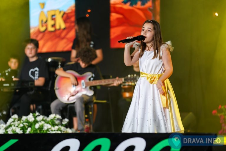 FOTO: KUKURIČEK 2026. Festival dječje pjesme okupio talentirane izvođače iz Hrvatske i inozemstva