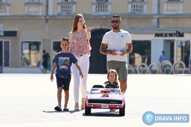 FOTO Samo najhrabriji osvojili koprivničku špicu, dok su jedni već na moru, drugi uživaju u gradu