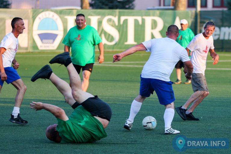 FOTO Zadnjeg dana obilježavanja Picokijade, odigrao se jedva dočekan derbi Debelih i Guravih koji je publiku nasmijao do suza