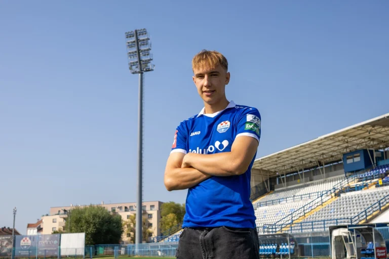 Andro Sokač, 18-godišnji vezni igrač i kapetan juniora, produžio vjernost Slaven Belupu za još dvije godine