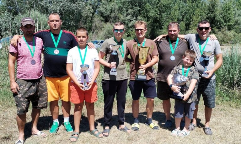 FOTO Na Carp Kupu u Sigecu ulovljeno više od 300 kilograma ribe, pobjedu odnijela ekipa Tuti Fruti