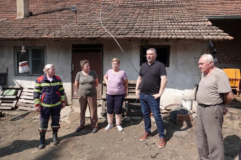Grad Đurđevac staje uz obitelj Vrabec, kreće sanacija požarišta, slijedi pomoć u obnovi gospodarstva