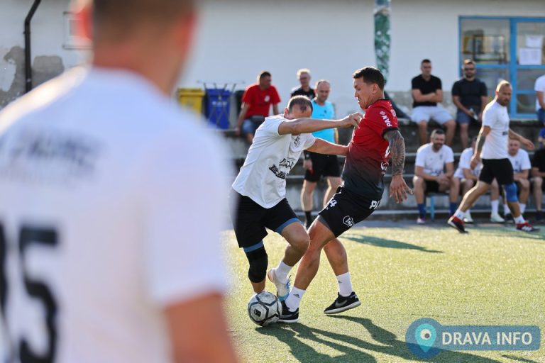 STUDENAC PAN CUP Danas i sutra igraju se četvrtfinala, kreću i pioniri, gledatelje očekuju vrijedne nagrade