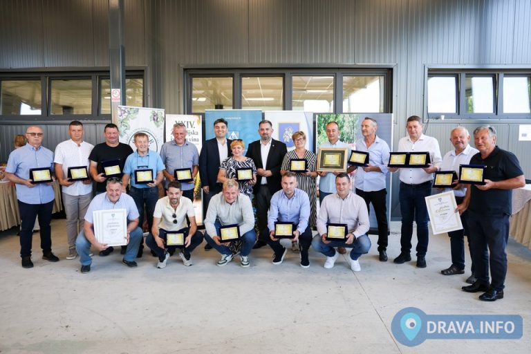 FOTO Proglašena najbolja vina na 24. Županijskoj izložbi vina