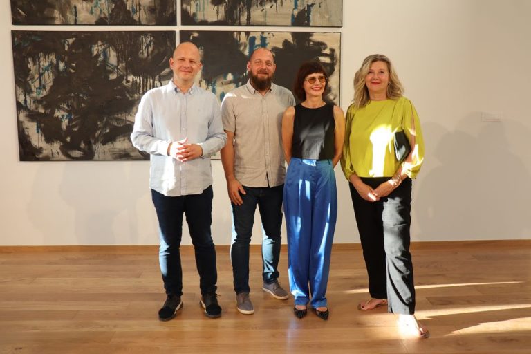 FOTO Izložba Gordane Špoljar Andrašić ‘Težina tišine’ otvorila vrata novom kulturnom središtu Koprivnice