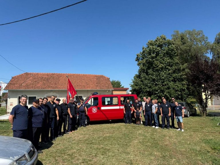 Novo kombi vozilo stiglo u DVD Borovljani, evo kako izgleda