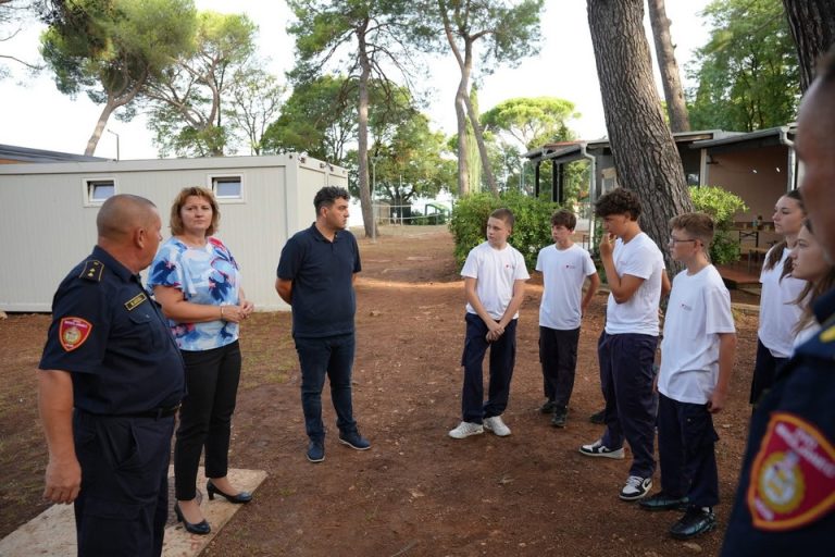 FOTO Vatrogasna mladež DVD-a Miholjanec na edukaciji u kampu HVZ-a u Fažani