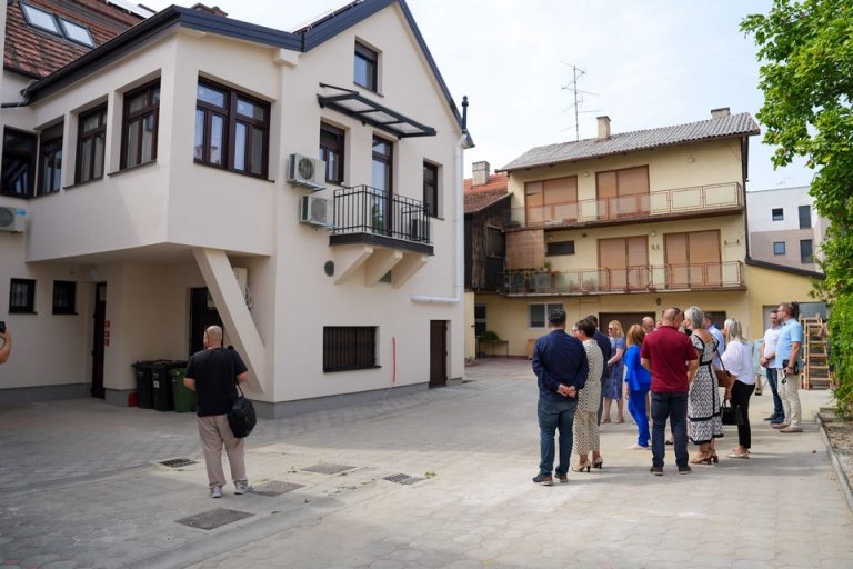 FOTO Završila energetska obnova zgrade u središtu Koprivnice koju koriste županijske javne ustanove