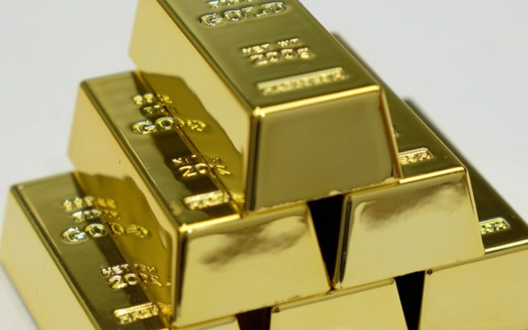 Kopao bazen u dvorištu pa pronašao zlato vrijedno 800 000 eura