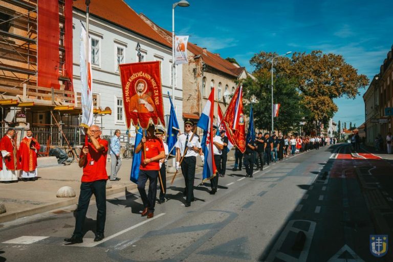 FOTO Križevci proslavili blagdan sv. Marka Križevčanina uz svečanu procesiju i misno slavlje