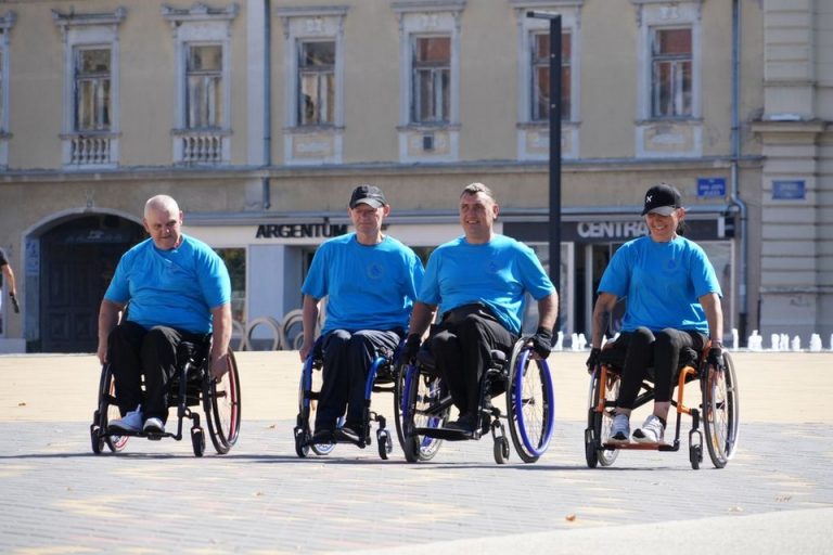 FOTO U Koprivnici održana 18. utrka u invalidskim kolicima