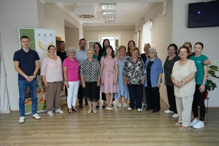 FOTO Župan Golubić posjetio novi obrt Bolfy u Križevcima, mjesto podrške i druženja za starije