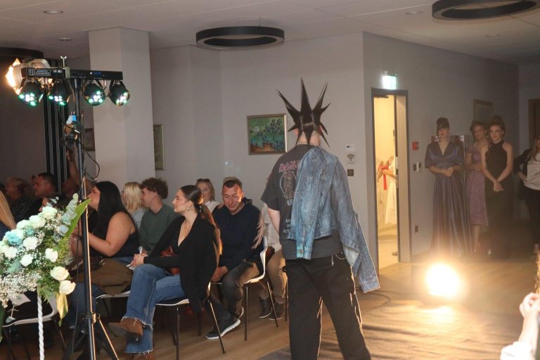 FOTO Atraktivna revija frizura i modna revija održana u sklopu 28. Obrtničkog i gospodarskog sajma