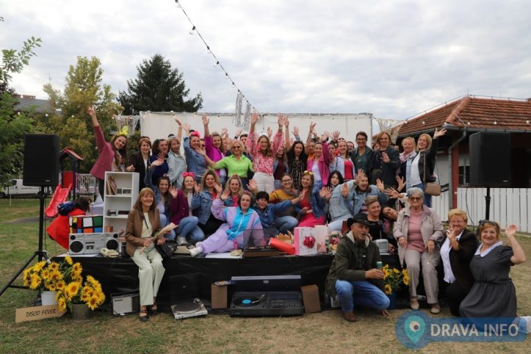 FOTO DV Maslačak proslavio 40 godina postojanja u znaku 80-tih