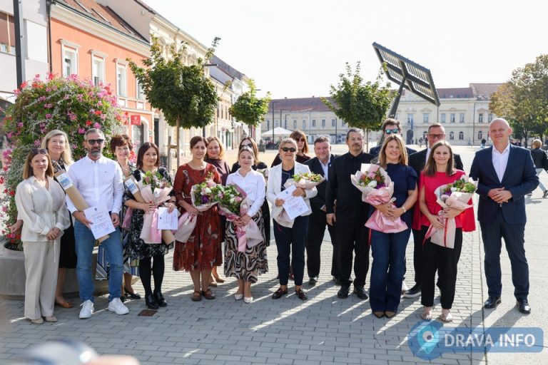 FOTO Nagrađeni najbolji koprivnički učitelji i odgojitelji: Ovo priznanje zauzima posebno mjesto u srcu