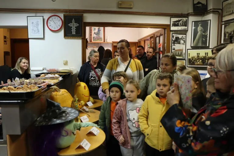 FOTO Kreativne tikvice i vesela atmosfera obilježili 24. Tikvijadu u Križevcima